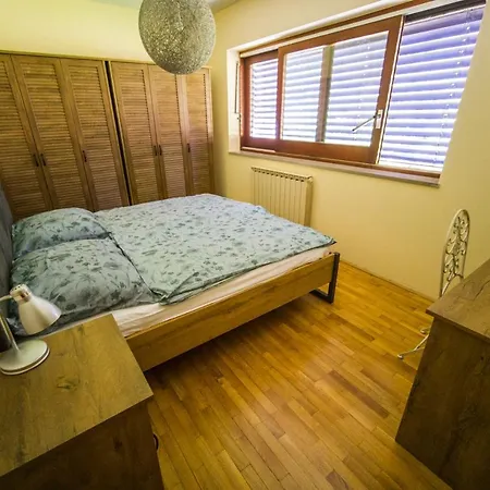 Sara 7, 8, 9 Apartment