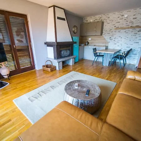 Apartment Sara 7, 8, 9 Portoroz