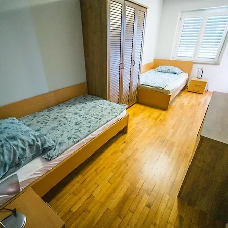 Apartment Sara 7, 8, 9 Portoroz